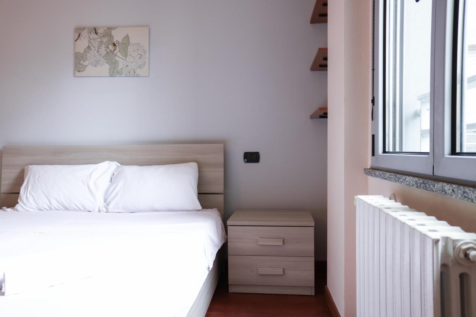 Urban Balcony Hideaway - 3 People * Milán